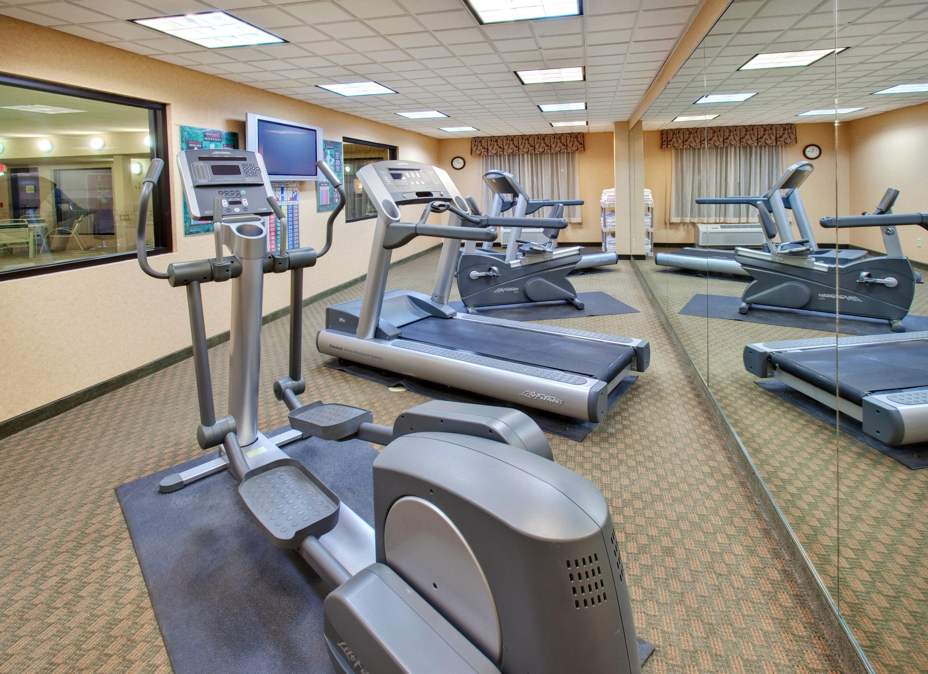 Holiday Inn Express Hotel & Suites Bismarck By Ihg Εξωτερικό φωτογραφία